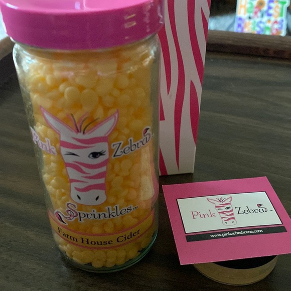 đNew Pink Zebra- Farm House Cider Fragrance Sprinkles 3.75oz Jar